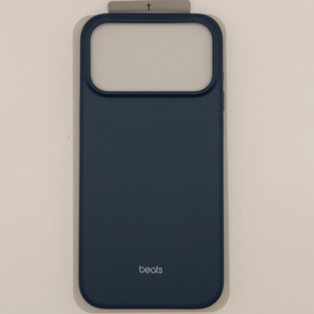 Beats by Dr. Dre iPhone 17 Pro Max Case – Brand New